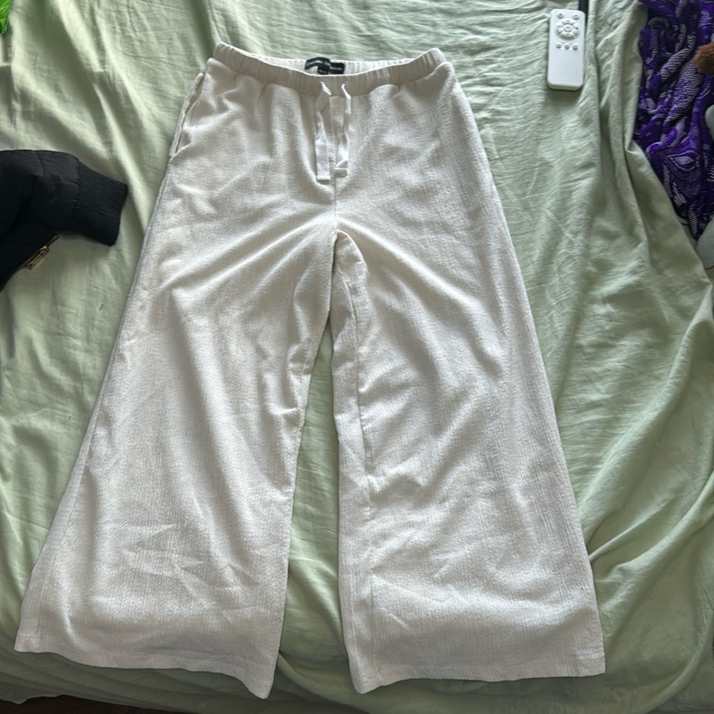 Loose pants // beach pants // loose comfy shoes pants// stretchy